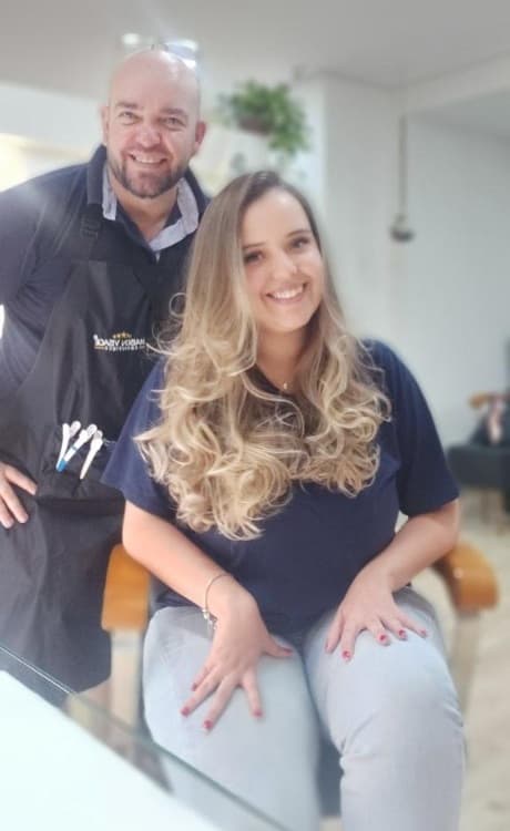 Loiro Dourado Glamour & Cachos Longos - Studio Gaya Salto SP